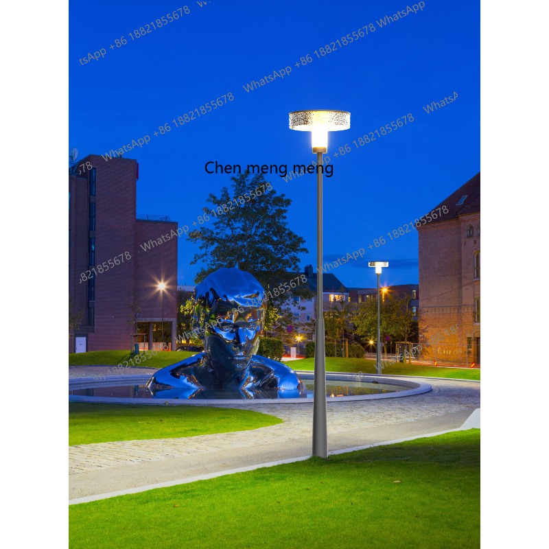 Outdoor Lighting Poles - ไฟสนามโซลาร์เซลล์แบบเสาสูง ดีไซน์ทันสมัย เรียบง่าย เหมาะสำหรับสวน วิลล่า ชุมชน